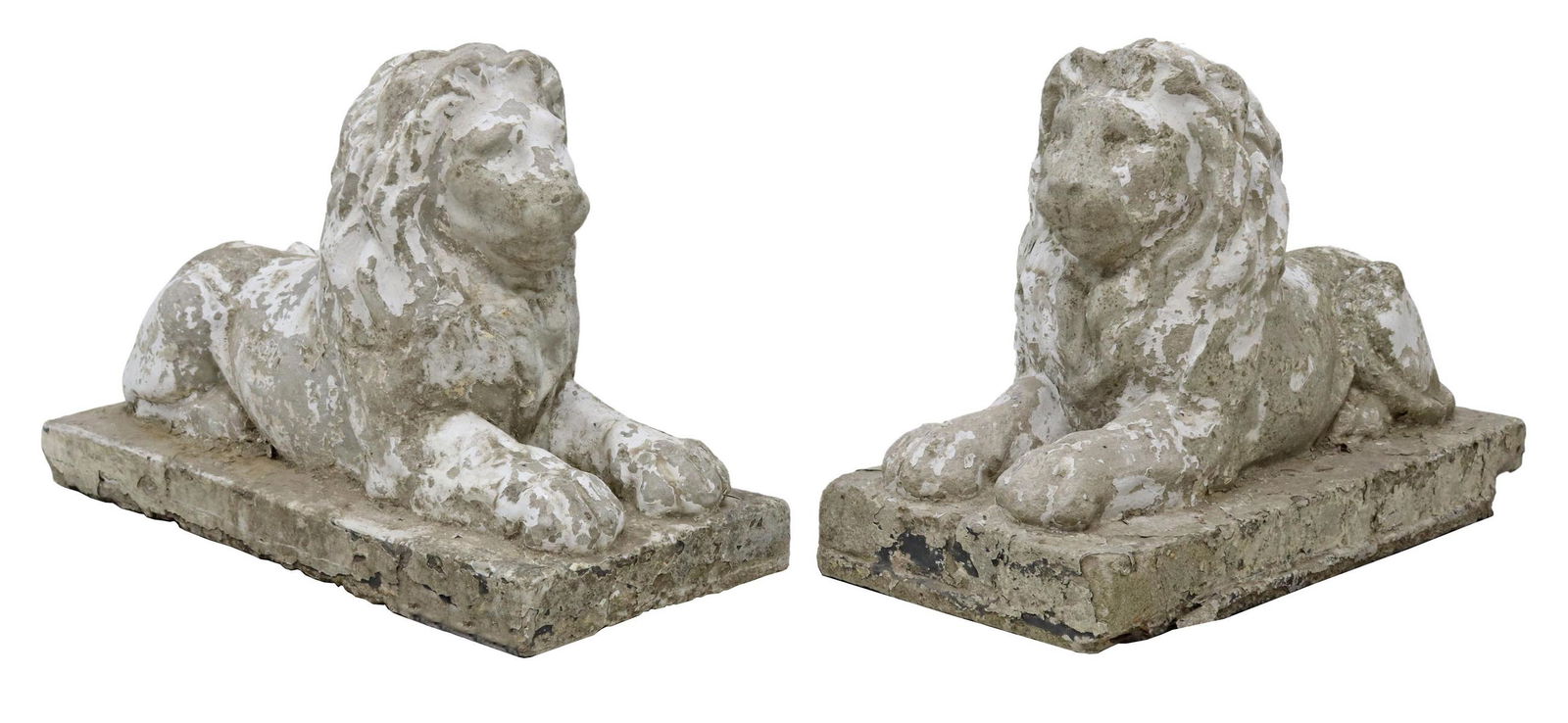 (2) CAST STONE RECUMBENT LIONS GARDEN STATUARY (1 of 4)