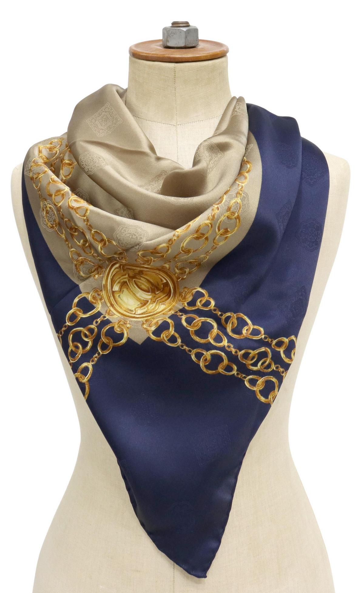 CHANEL ROYAL BLUE GOLD PENDANT & CHAIN SILK SCARF (1 of 4)