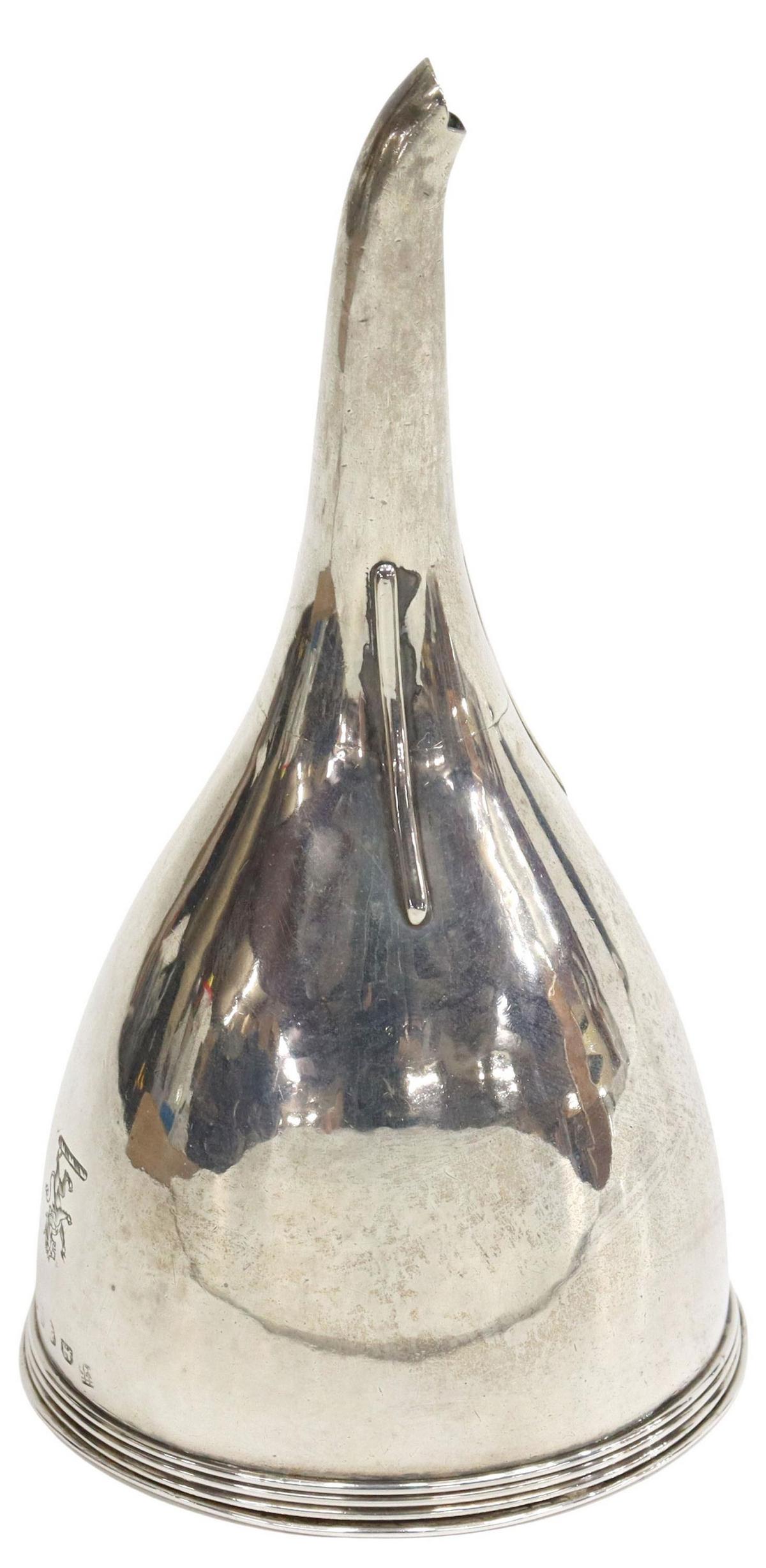 PETER, ANN & WILLIAM BATEMAN STERLING WINE FUNNEL: English George III sterling silver wine funnel, Peter Bateman (United Kingdom, 1740-1825), Ann Olympe Bateman (United Kingdom, 1748-1813), and William Bateman (United Kingdom, 1774-1850), with reeded 