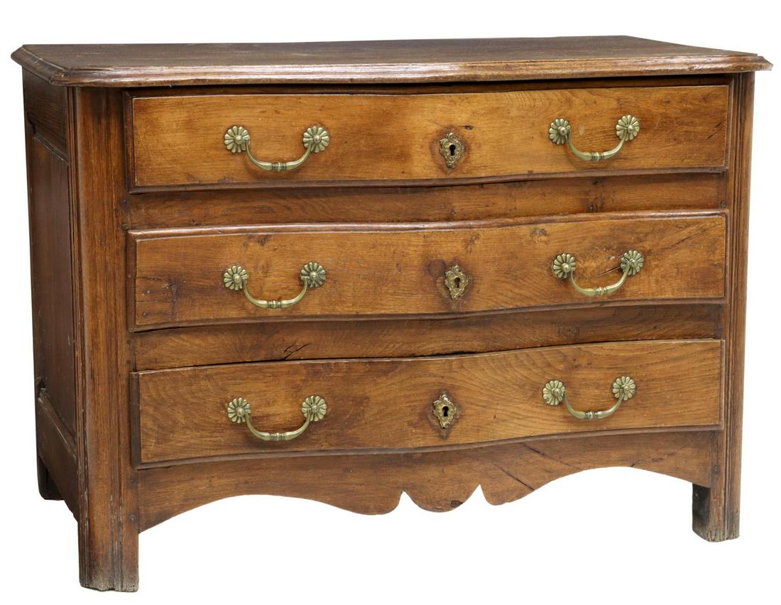 FRENCH LOUIS XIV STYLE OAK COMMODE, 18TH C. (1 of 5)