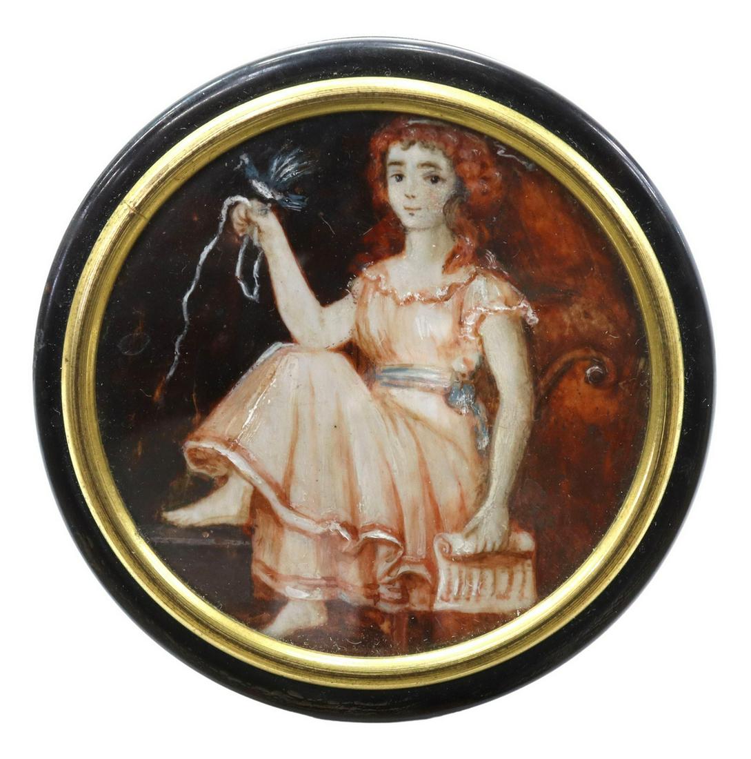 FRENCH TORTOISE SHELL PORTRAIT MINIATURE SNUFF BOX (1 of 4)