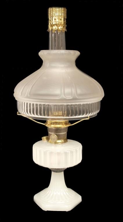 ALADDIN NU TYPE MODEL B OIL LAMP, MOONSTONE GLASS
