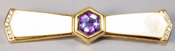 18KT GOLD MOTHER-OF-PEARL,DIAMOND, AMEHTYST BROOCH