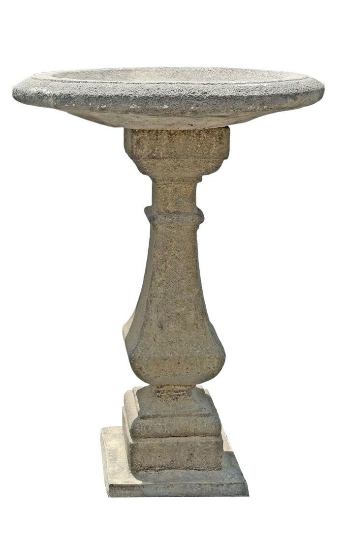 ARCHITECTURAL CAST STONE GARDEN BIRD BATH (1 of 2)