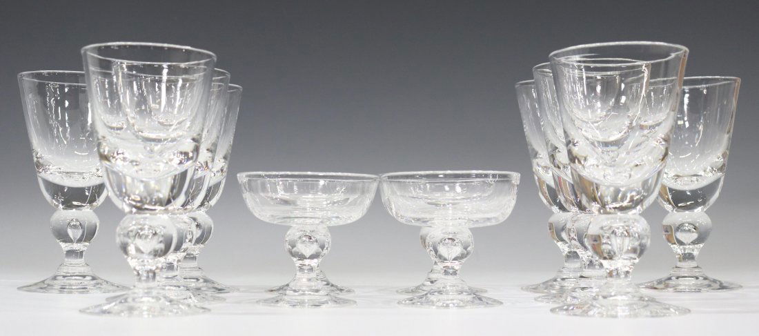 (12) STEUBEN ART GLASS 7877 TEAR DROP STEMWARE (1 of 3)