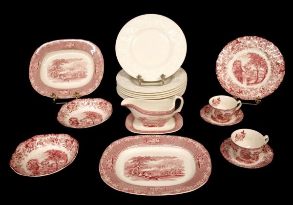 WEDGEWOOD, ROYAL STAFFORDSHIRE TABLEWARE: (lot of 18) British porcelain tableware, comprising: (8) Wedgwood plates in the Patrician pattern, 10.5"d; (2) service plates and (1) gravy boat with attached underplate, Royal Staffordshire, England 