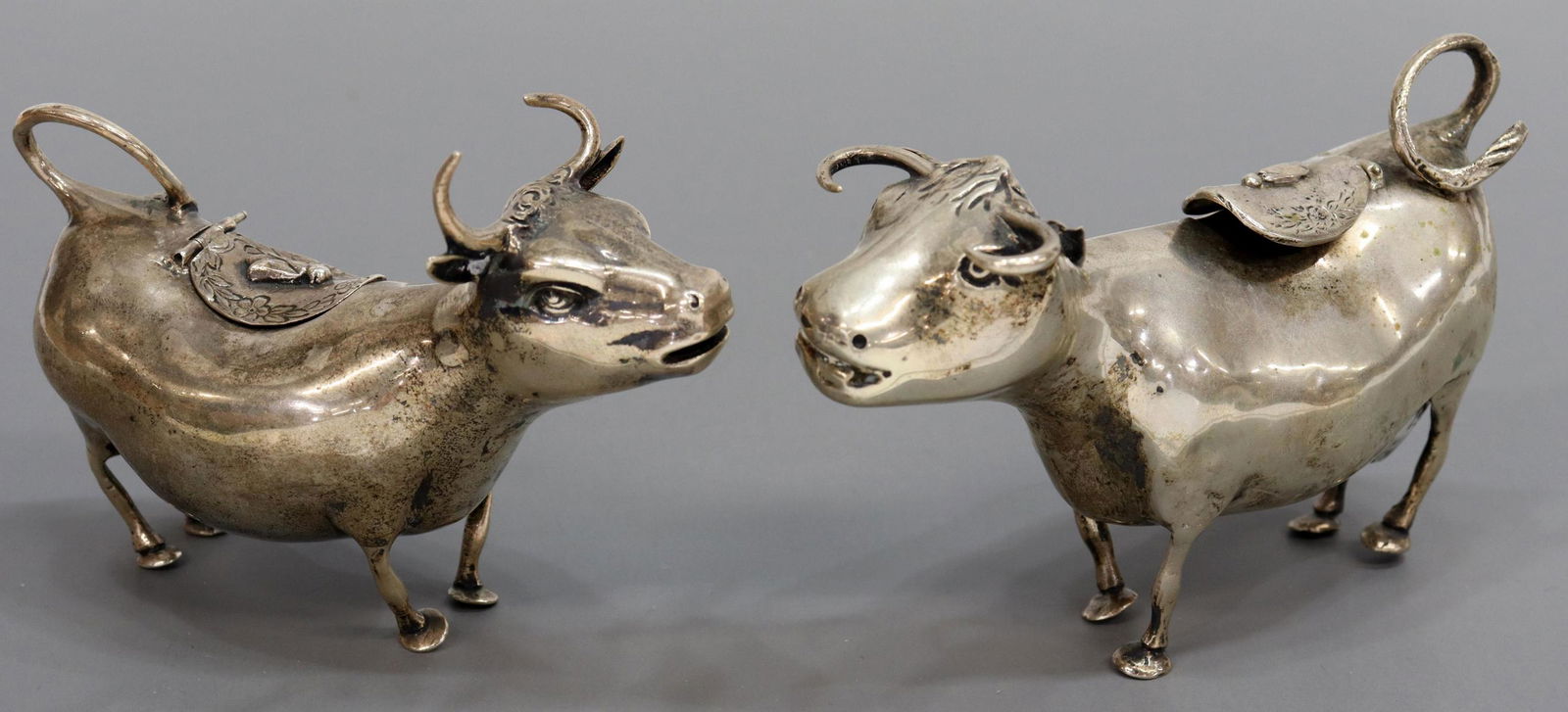 (2) NERESHEIMER HANAU STERLING COW CREAMER & SUGAR (1 of 3)