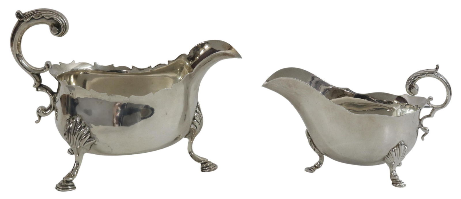 (2) ENGLISH STERLING SILVER GRAVY BOATS (1 of 4)