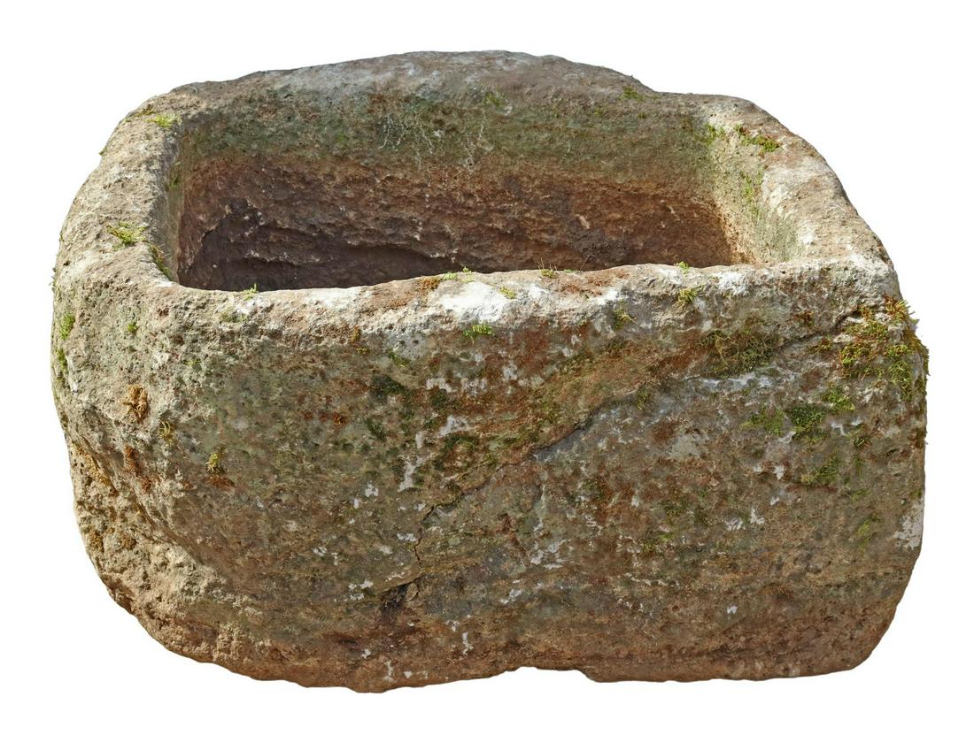 LARGE FRENCH CAST STONE GARDEN BASIN (1 of 3)