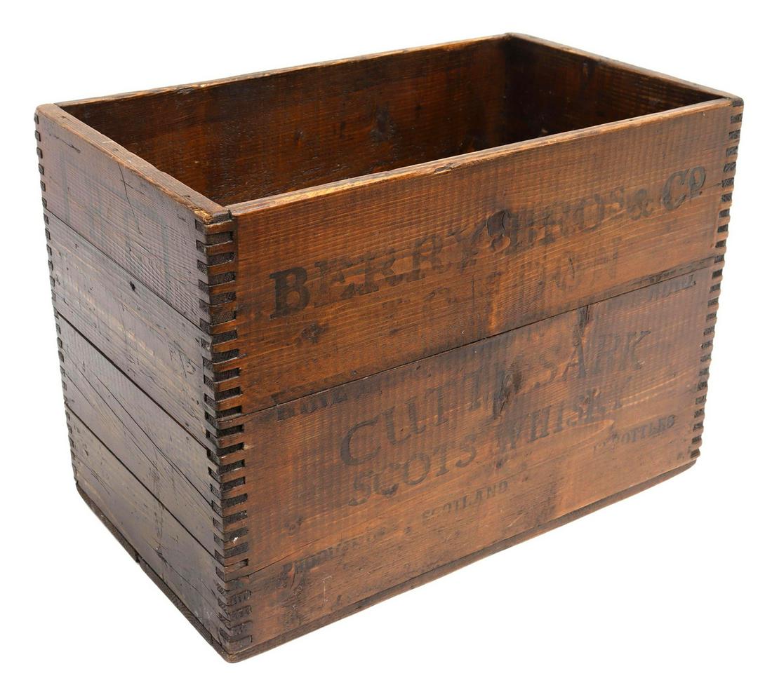 VINTAGE CUTTY SARK WHISKY 12-BOTTLE CRATE (1 of 6)