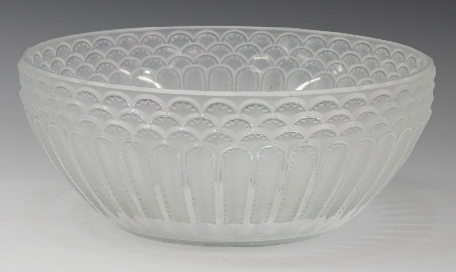 FRENCH RENE LALIQUE 'JAFFA' MOLDED GLASS BOWL (1 of 3)