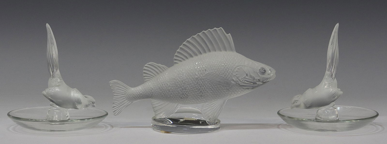 (3) LALIQUE FROSTED DECORATIVE TABLE ITEMS (1 of 4)