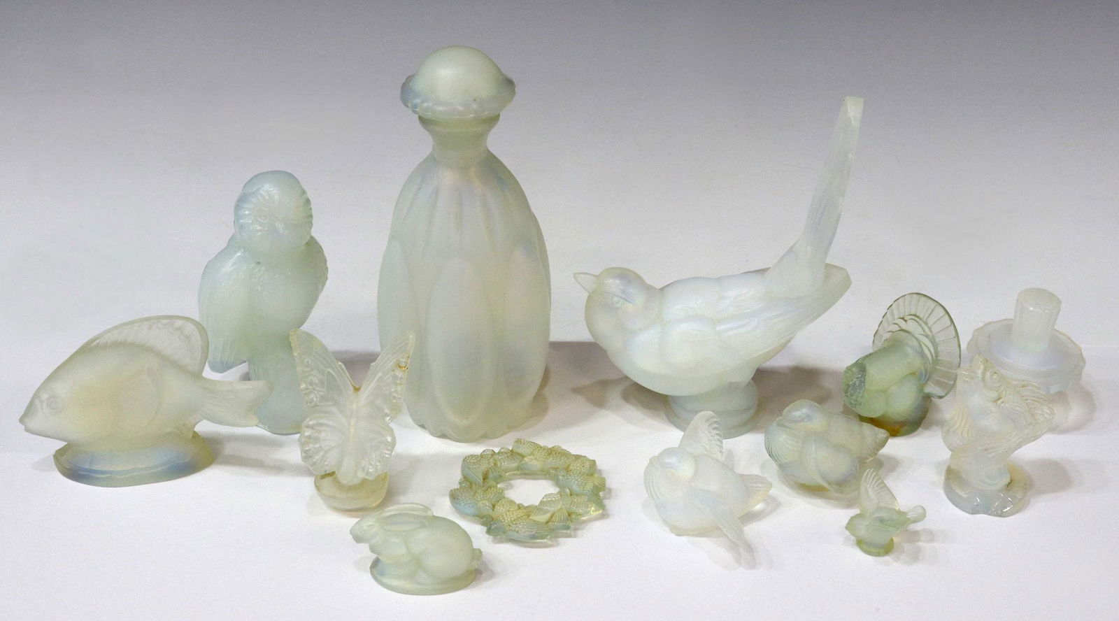 (13) FRENCH SABINO & OTHER OPALESCENT ART GLASS (1 of 6)