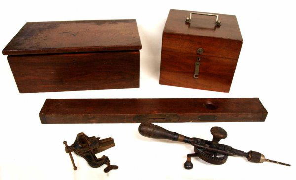 ANTIQUE WALNUT WORK BOX & TOOLS, LEVEL, HAND DRILL: (lot of 5) Antique walnut work box with three tools: (1) long wood and brass level, 26"l; (1) hand drill, 15.5"l; (1) vice; together with an old mahogany box with circular side hole and carrying handl