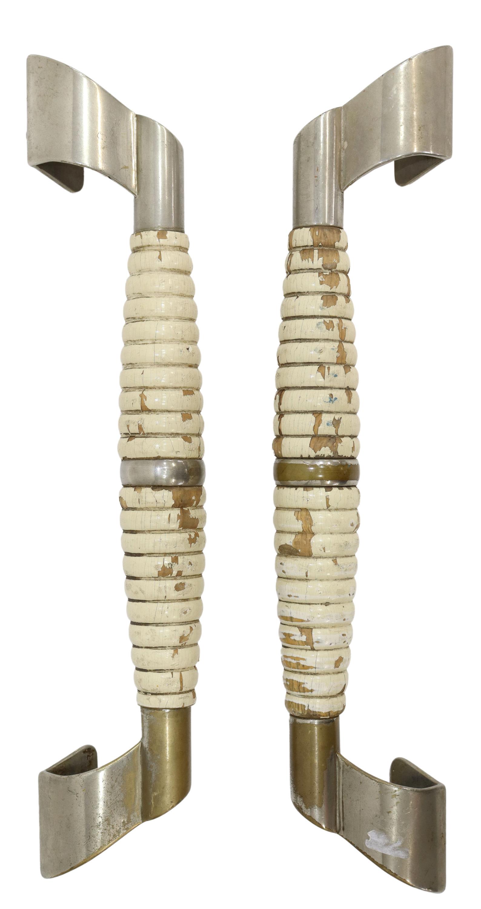 (2) MID-CENTURY MODERN ARCHITECTURAL DOOR HANDLES (1 of 2)