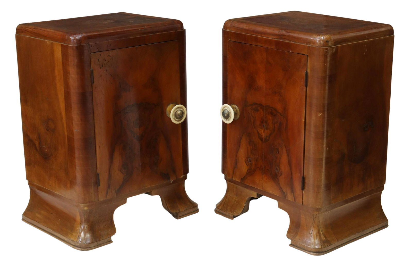 (2) ITALIAN ART DECO BURL WALNUT BEDSIDE CABINETS (1 of 5)