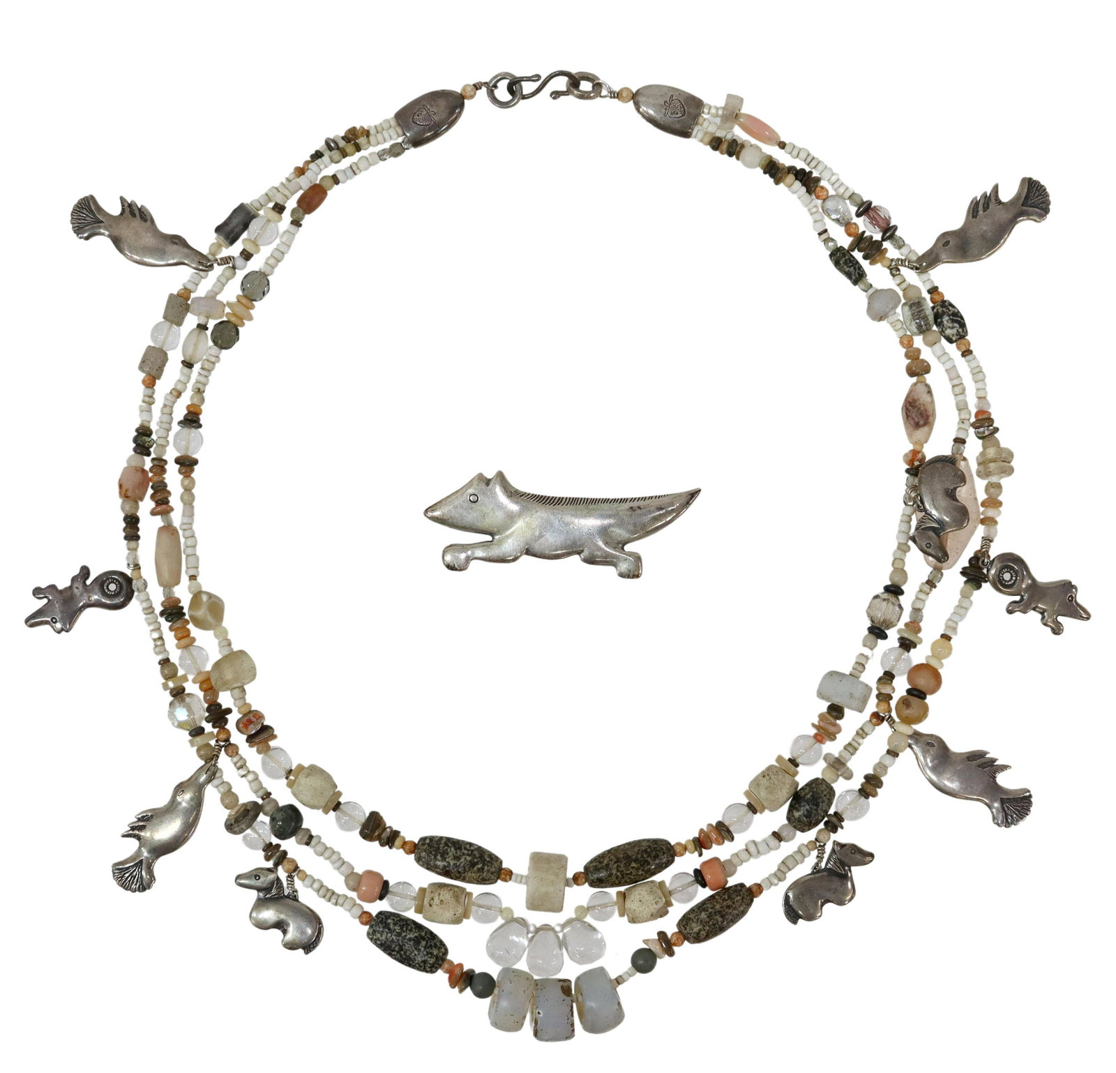 (2) ROBERT KANIATOBE & KRISTEN CHANDLER NECKLACE: (lot of 2) Southwest jewelry group, Robert Watson Kaniatobe (Choctaw, 1936-1990) and Kristen Chandler Wilson , comprising: (1) silver (content unknown) fox brooch, approx 1"h, 3"l; (1) three-strand ne