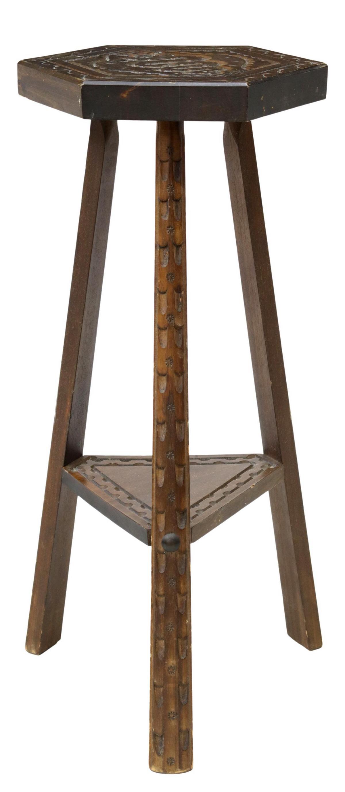 ITALIAN CARVED WALNUT SIDE TABLE STAND (1 of 3)