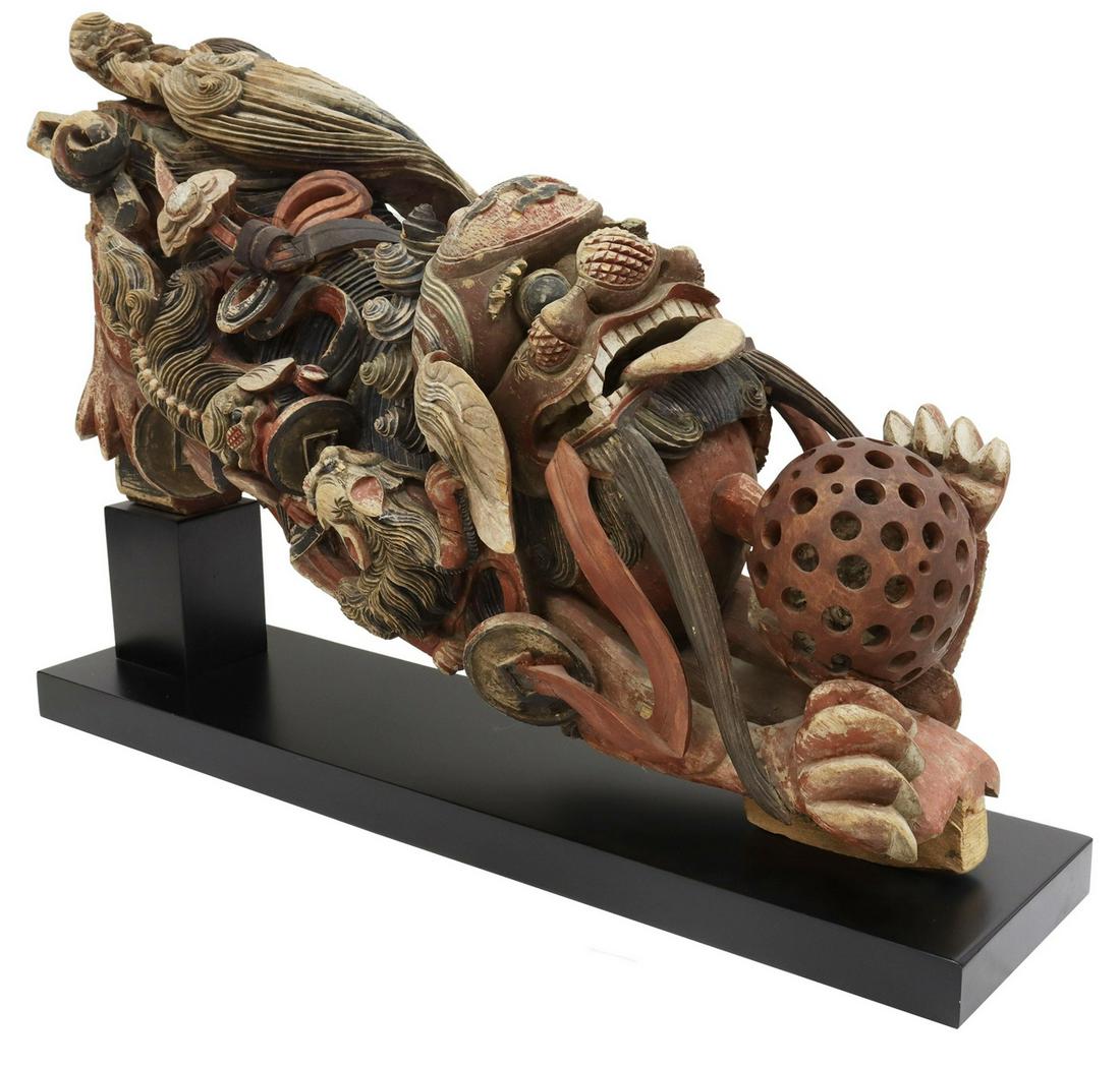 LARGE CHINESE CARVED & PAINTED FOO LION ON STAND (1 of 3)
