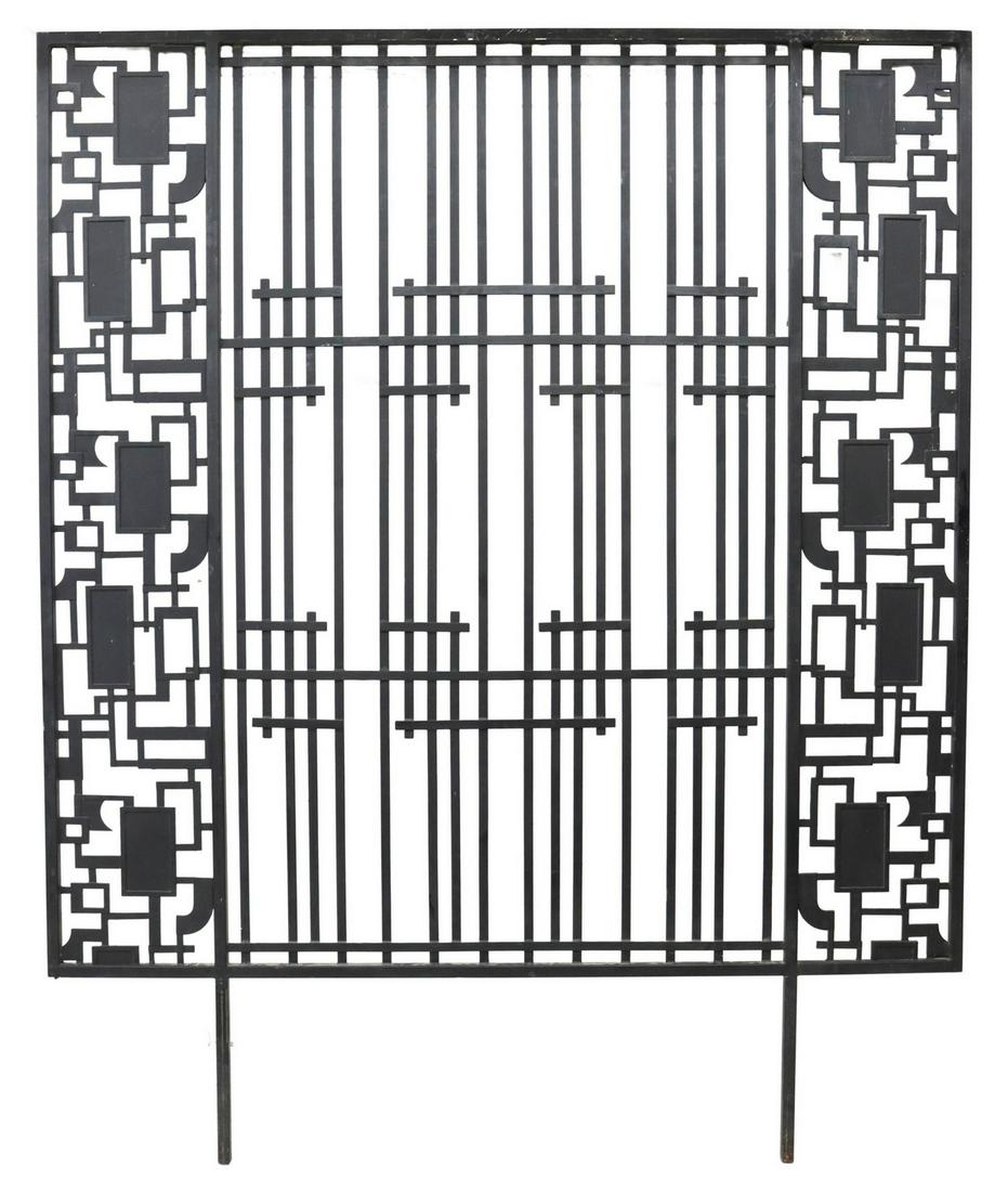 LARGE BLACK WROUGHT IRON ARCHITECTURAL PANEL (1 of 2)