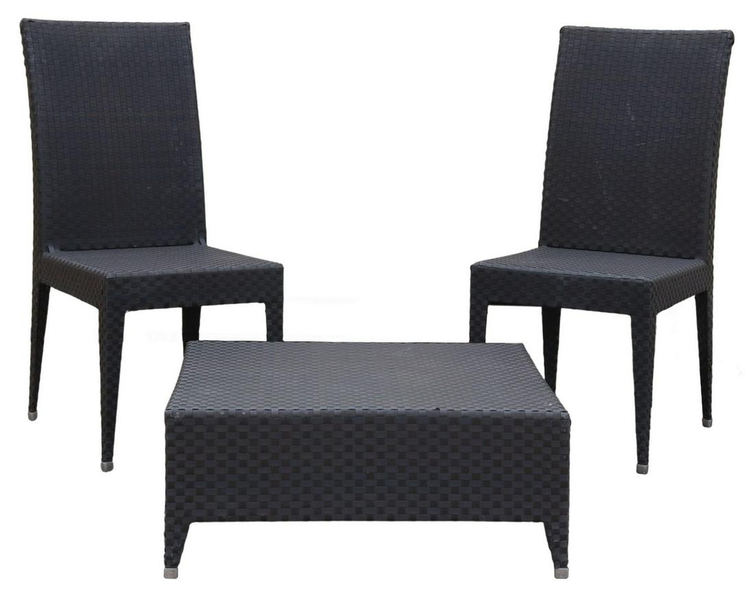 (3) HENRY HALL DESIGNS SIDE CHAIRS & COFFEE TABLE (1 of 3)