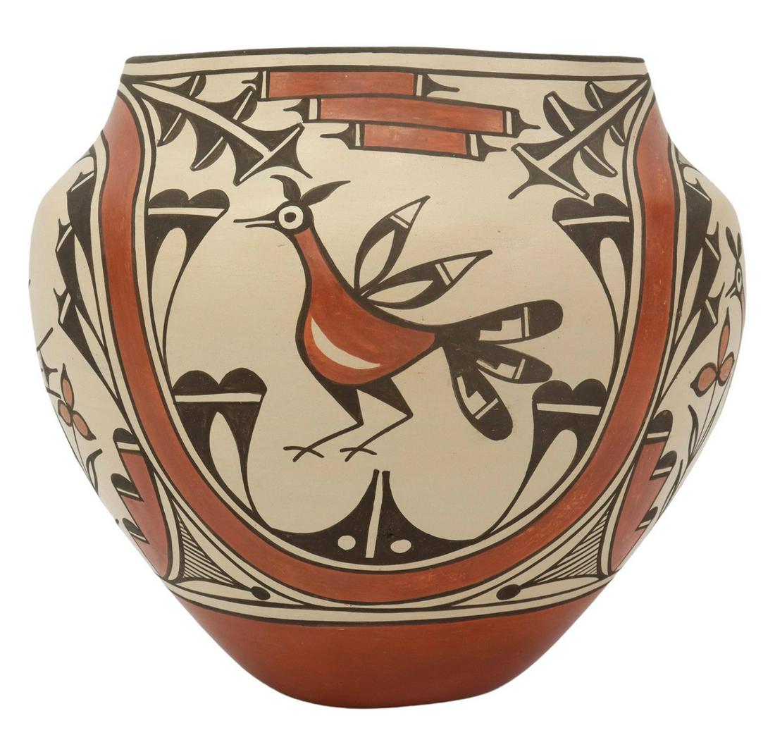 SOFIA MEDINA (1932-2011) ZIA OLLA POTTERY, 10"H: Large Native American pottery olla, signed Sofia Medina (Zia Pueblo, New Mexico, 1932-2010), polychrome decoration with the Zia Bird or roadrunner, signed at lower section, approx 10"h, 11"diam, 7.25l