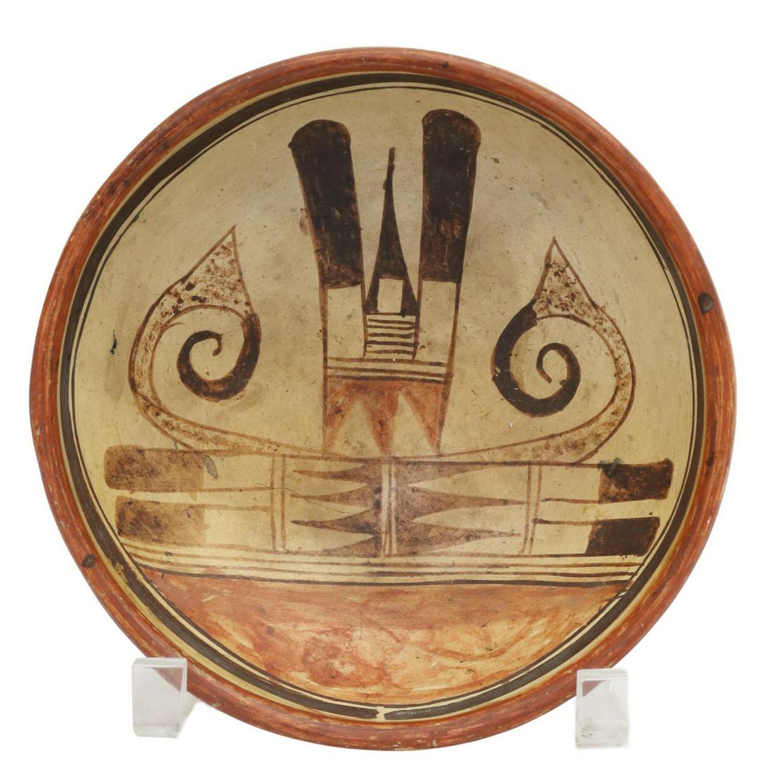 HOPI PUEBLO NM SIKYATKI REVIVAL POTTERY BOWL: Native American pottery bowl, possibly the work of the Nampeyo Family, Hopi Pueblo, New Mexico, with polychrome Sikyatki Revival design of stylized avian motifs, approx 2.5"h, 6 7/8"diam, 1lbs Start P