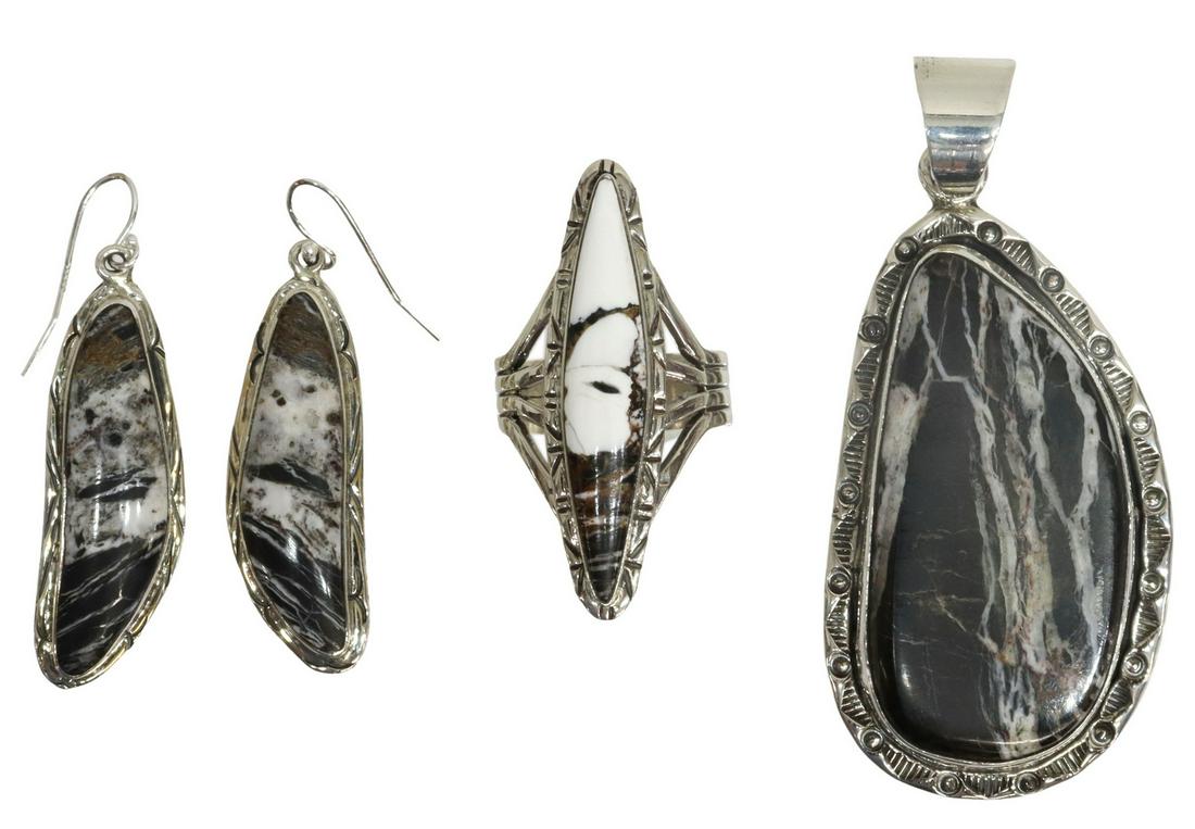 (3) NATIVE AMERICAN STERLING WHITE BUFFALO JEWELRY: (lot of 3) Native American sterling silver and white buffalo turquoise jewelry, including: (1) ring, signed T, bezel-set white buffalo turquoise, framed by stamped designs, split shank, approx size 9,