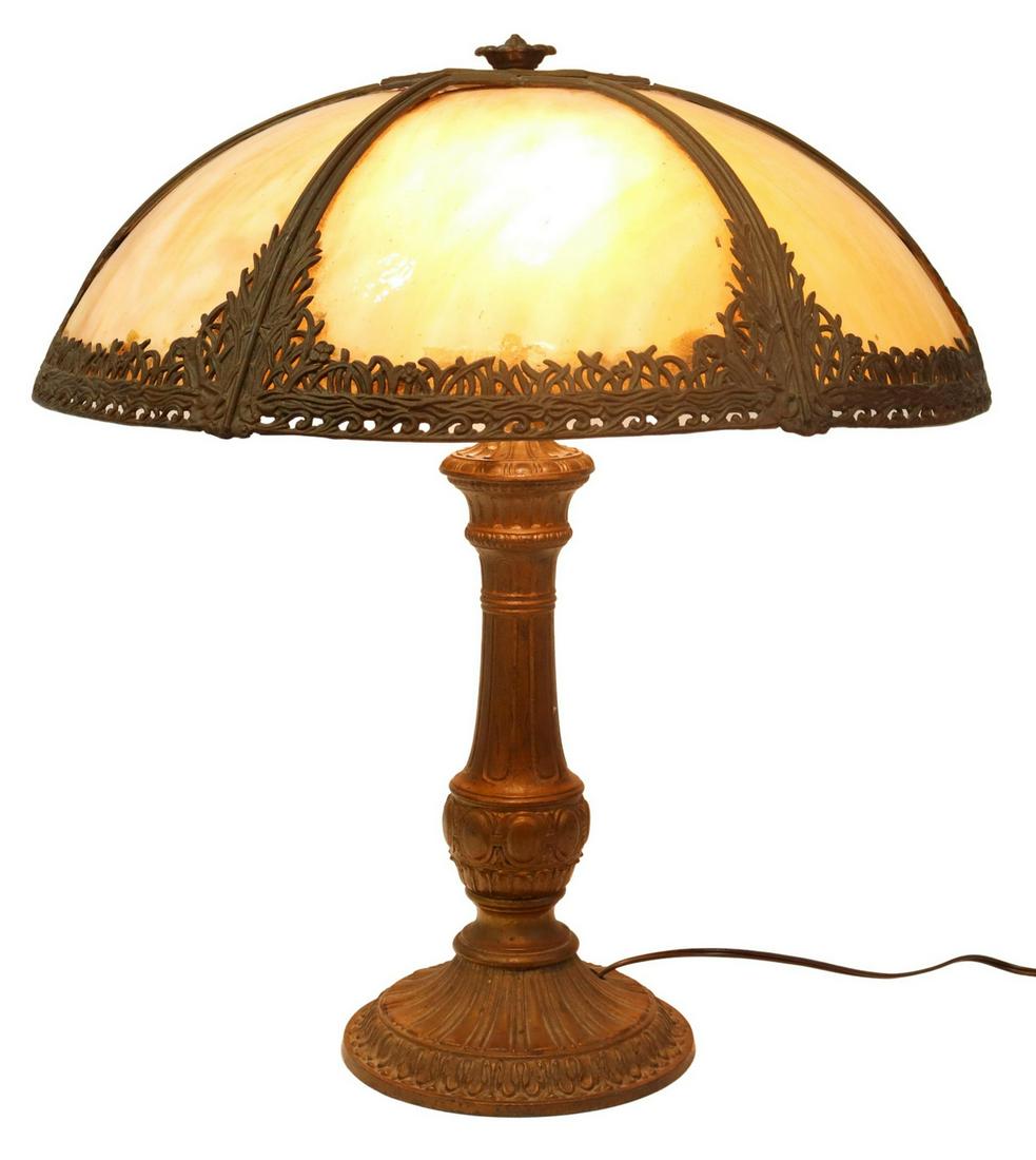 AMERICAN SLAG GLASS & METAL TABLE LAMP (1 of 5)