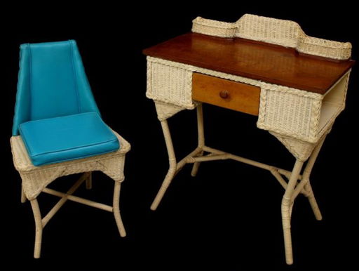 Vintage Wicker Wood Writing Desk Side Chair May 22 2010