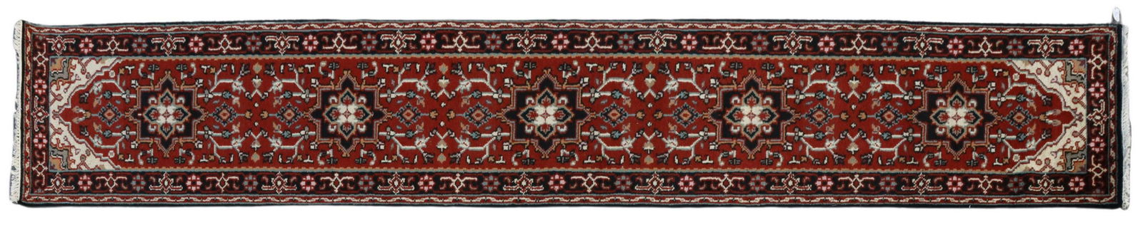 HAND-TIED PERSIAN HERIZ RUNNER, 15'25" X 2'5" (1 of 3)