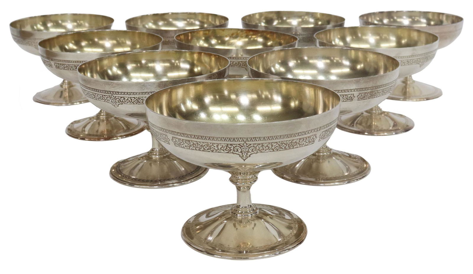 (10) AMERICAN MERIDEN SILVERPLATE SHERBERT CUPS (1 of 3)