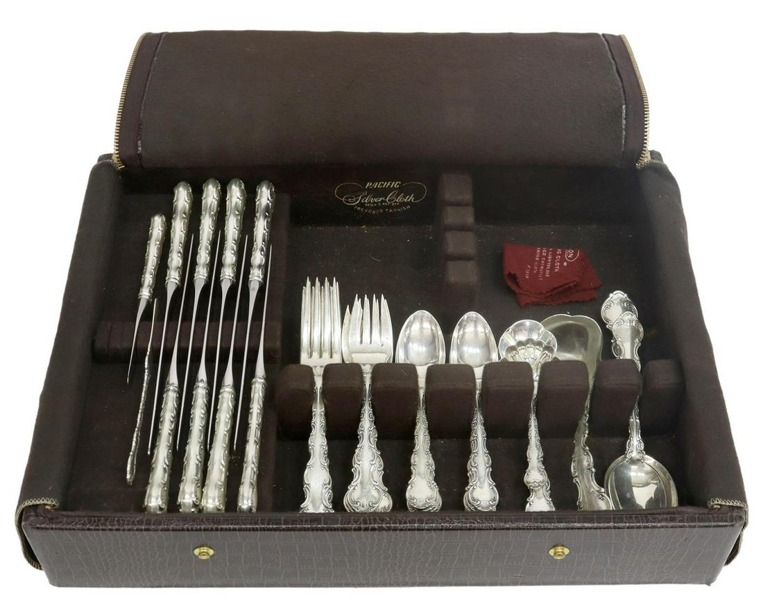 (47) GORHAM 'STRASBOURG' STERLING FLATWARE SERVICE (1 of 4)