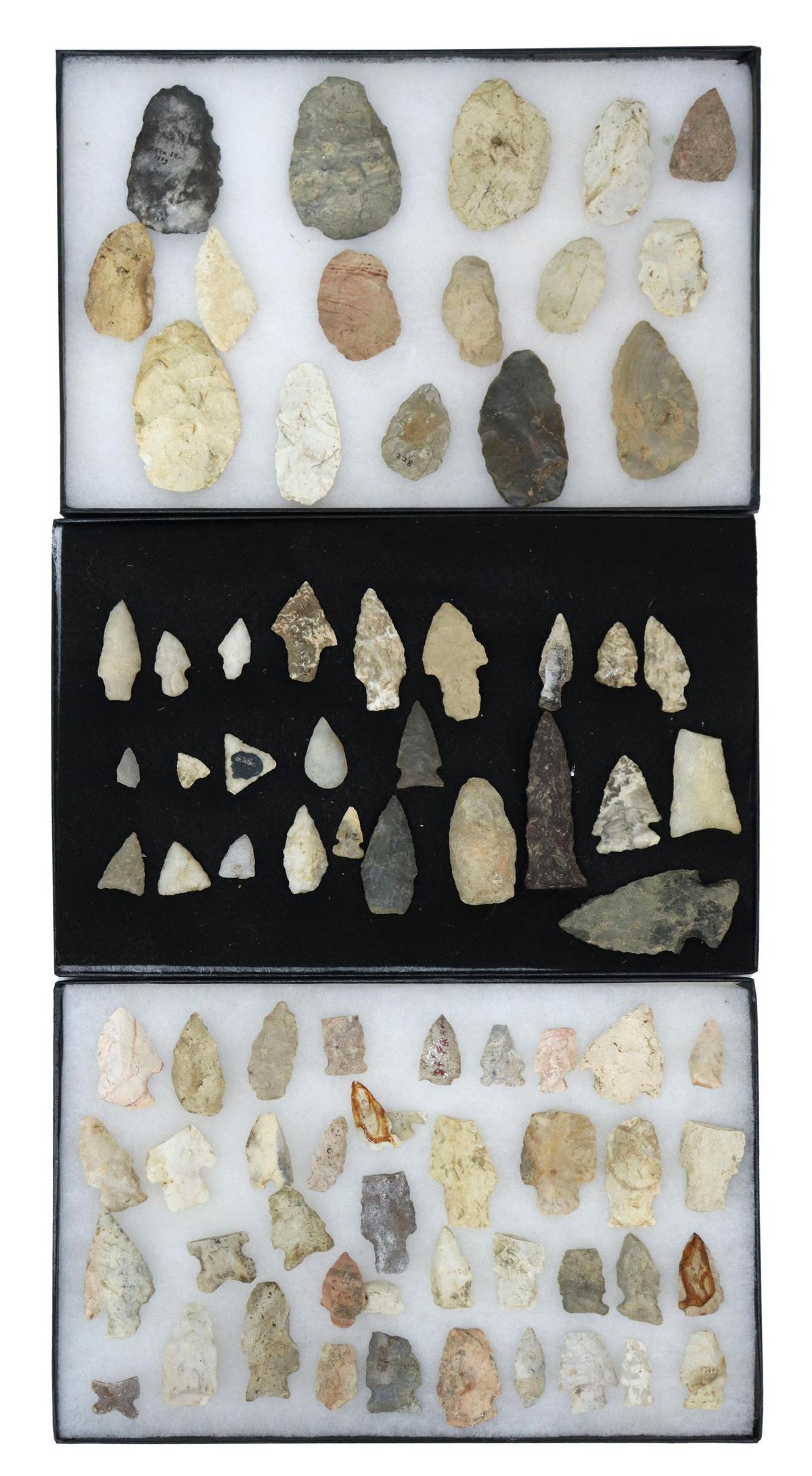 LOT) NATIVE AMERICAN ARTIFACTS ARROWHEADS & BLANKS (1 of 2)