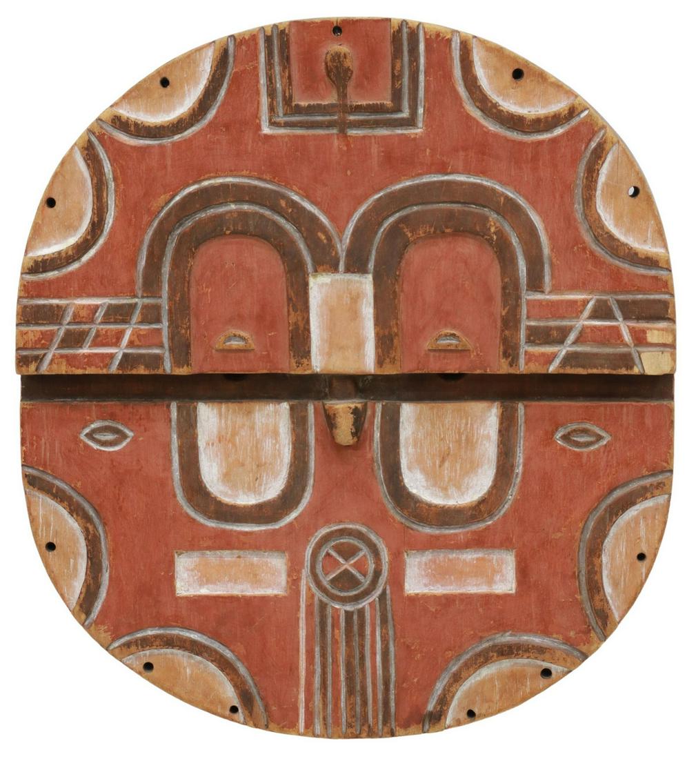 CENTRAL AFRICAN TEKE TSAYE PEOPLES KIDUMU MASK (1 of 2)
