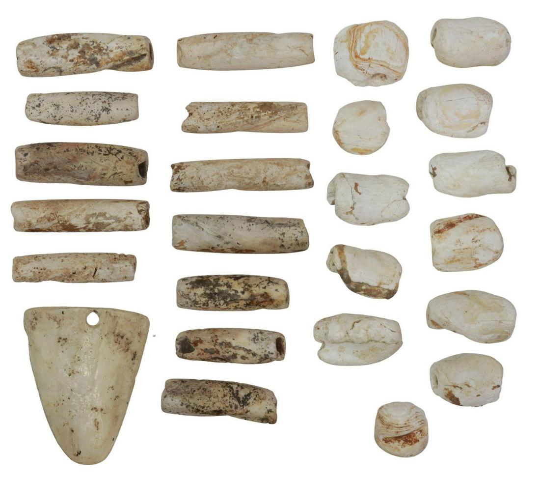 (25) NATIVE AMERICAN COLUMELLA BEADS & PENDANT (1 of 2)