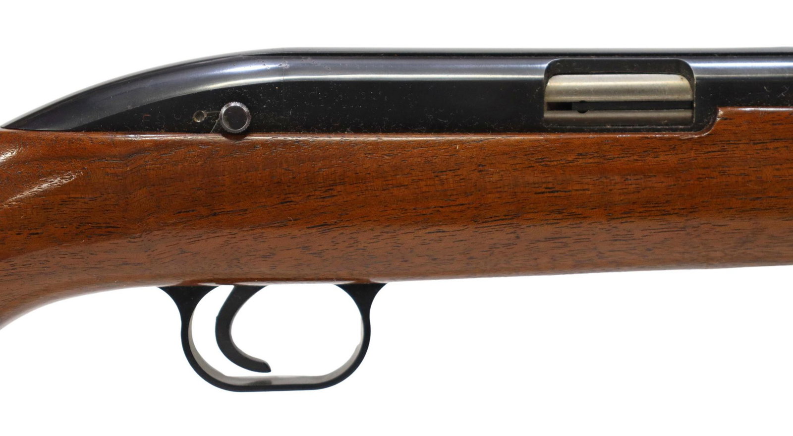 REMINGTON M77 RIFLE .22LR, LEFT HAND BOLT HANDLE: Remington Model 77 auto load rifle, .22LR caliber, left hand bolt handle, 21.5" barrel, tubular magazine, hardwood stock, metal 95%, stock light scratching, bore bright with well defined L&G's, SN 162