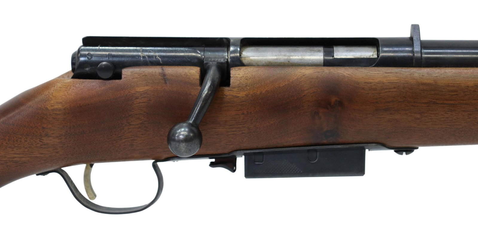 MARLIN M55 GOOSE GUN, 12 GAUGE MAG, 36" BARREL: Marlin Model 55 "Original" Goose Gun, 12 gauge shotgun, bolt action, 3" magnum chamber, 36" barrel, bead front sight, detachable box magazine, gilt trigger, leather sling, hardwood stock, bright smoot