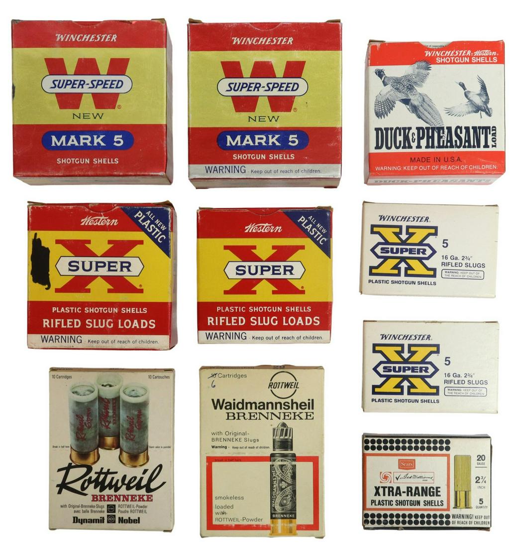 (145) SHOTGUN SHELLS, 20 & 16 GAUGE, MOSTLY SLUGS: Shotgun ammunition: (25) Western Super X 16 gauge, 2.75" rifled slugs; (25) Western Super X 20 gauge, 2.75" rifled slugs; (24) Winchester Mark 5 12 gauge 2.75" #4 shot; (25) Winchester Mark 4 12 gauge