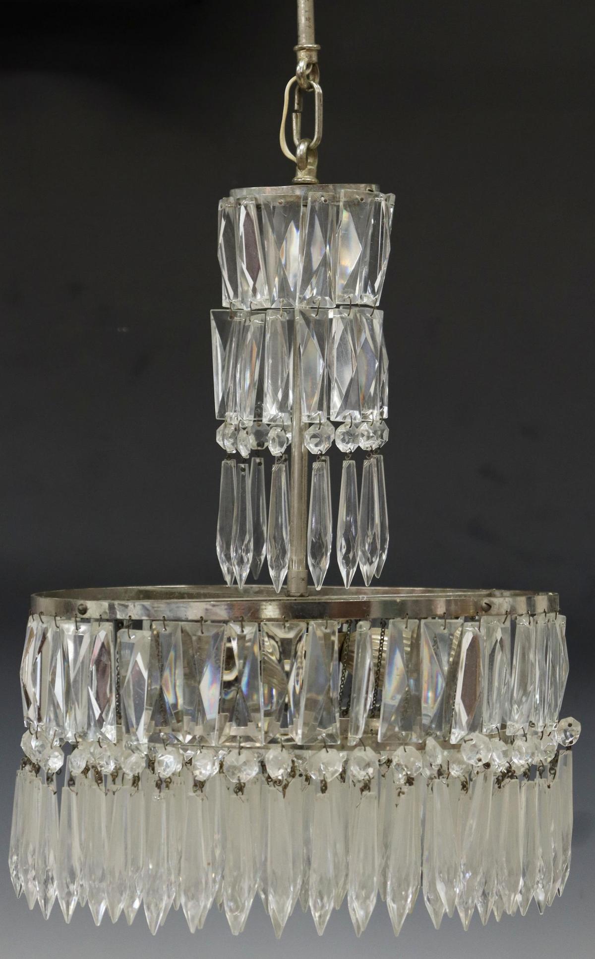 ITALIAN WEDDING CAKE 4-LIGHT CRYSTAL CHANDELIER (1 of 3)