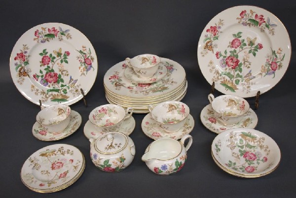 WEDGWOOD CHARNWOOD BONE CHINA PART DINNER SERVICE: (set of 27) Wedgwood bone china partial dinner service in the 'Charnwood' pattern, comprising: (10) dinner plates, 10.5"diam; (5) teacups with (5) saucers, varied size; (3) bread plates, 6"diam; (2) b