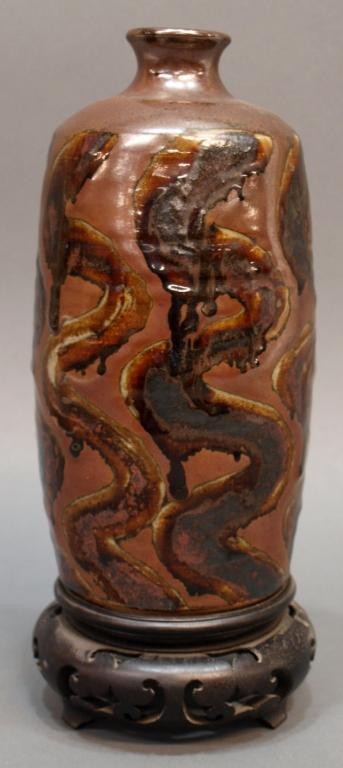JAPANESE STUDIO ART POTTERY VASE, KI/MOKU: Japanese studio ware brown glazed vase, 20th century, base with seal reading "ki/moku", 11"h, 5"d, 3lbs