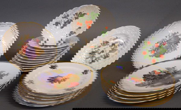 (23) COLLECTION OF PORCELAIN FRUIT PLATES, LIMOGES: (lot of 23) Collection of porcelain plates with varied fruit designs, including: (12) Limoges L. Bernardaud & Co. plates, strawberry pattern, mark underfoot, no loss noted, 6.5"diam; (1) accompanying