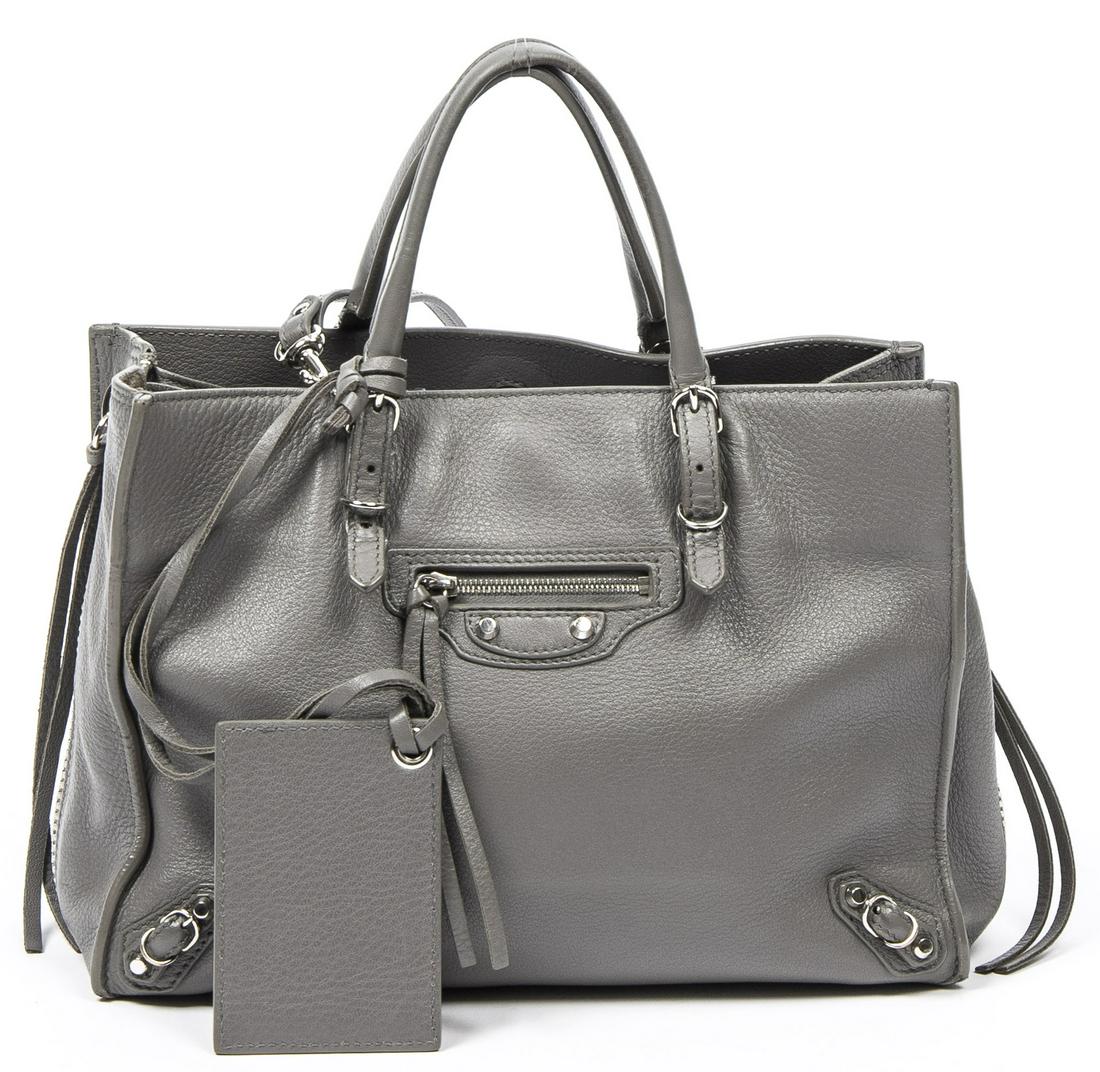 BALENCIAGA 'PAPER A6' GREY CALFSKIN CROSSBODY BAG: Balenciaga "Papier A6" crossbody bag, in grey calfskin leather, silver-tone hardware, with dual rolled top handles, detachable crossbody strap, small exterior zip pocket, zippers at sides, opening to 