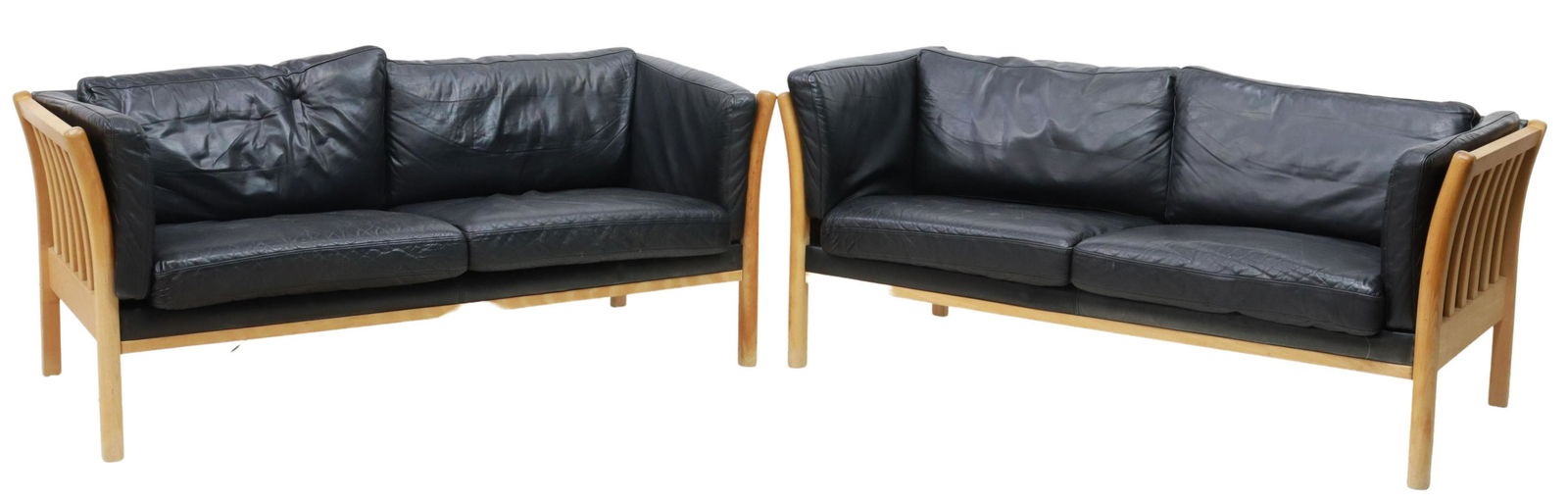 (2) DANISH MODERN MOGENS HANSEN LEATHER SOFAS (1 of 4)