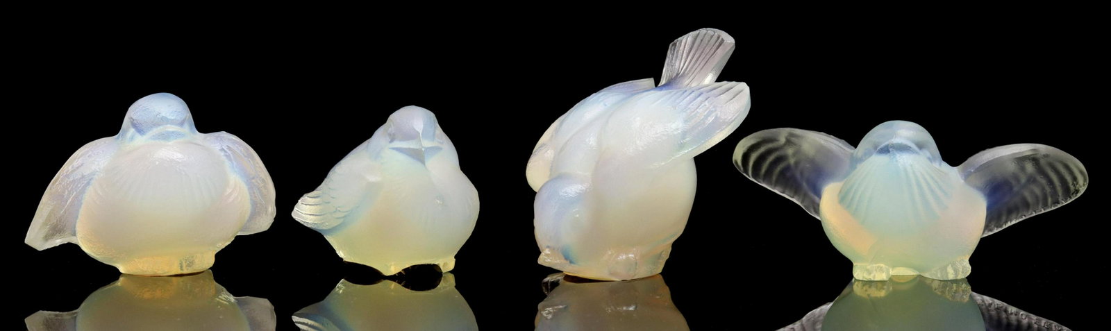 4) FRENCH SABINO OPALESCENT ART GLASS BIRD FIGURES: (lot of 4) French opalescent art glass birds, Sabino, Paris, (three) retaining Sabino tags, largest: approx 2"h, 2"w, 2"d; 0.5lbs total Start Price: $50.00