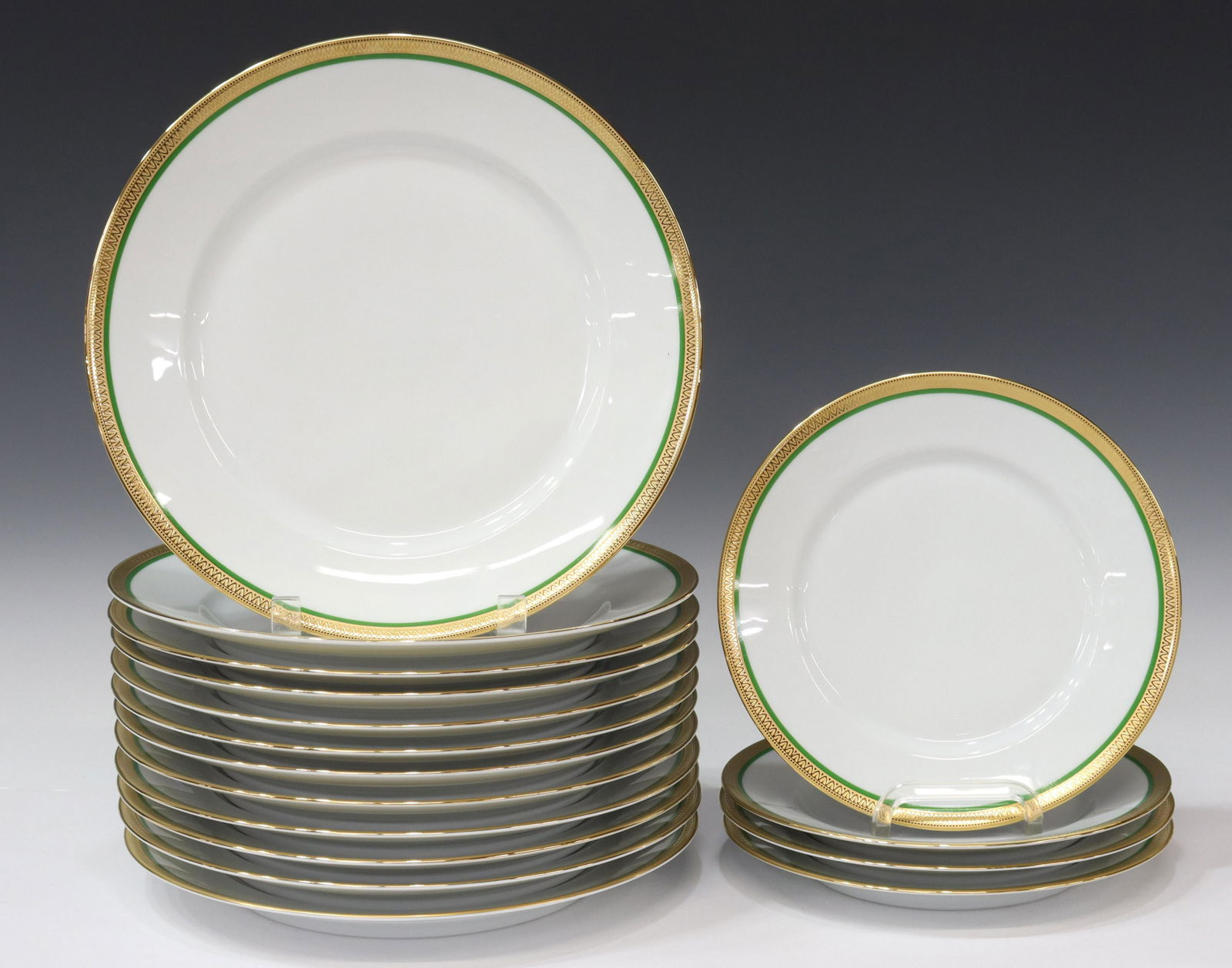 (16) C.F. HAVILAND PORCELAIN DINNER & SALAD PLATES (1 of 4)
