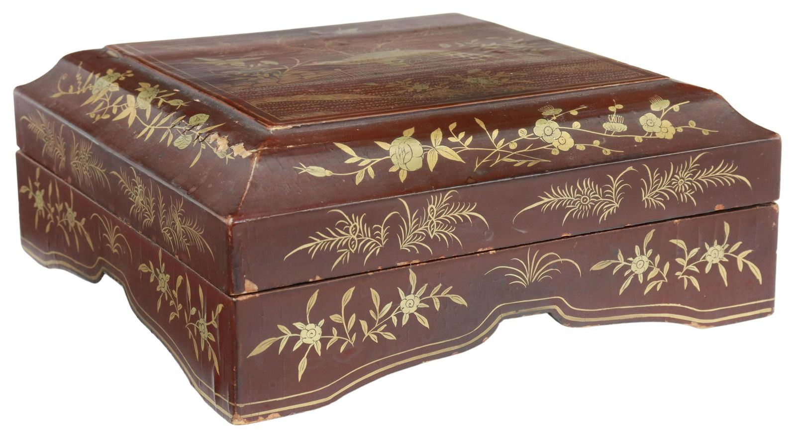 CHINESE LACQUERED SWEETMEAT BOX, FAMILLE ROSE (1 of 3)