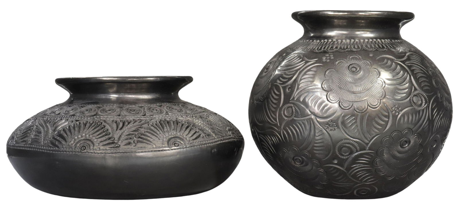 (2) DONA ROSA INCISED BARRO NEGRO BLACKWARE OLLAS (1 of 6)