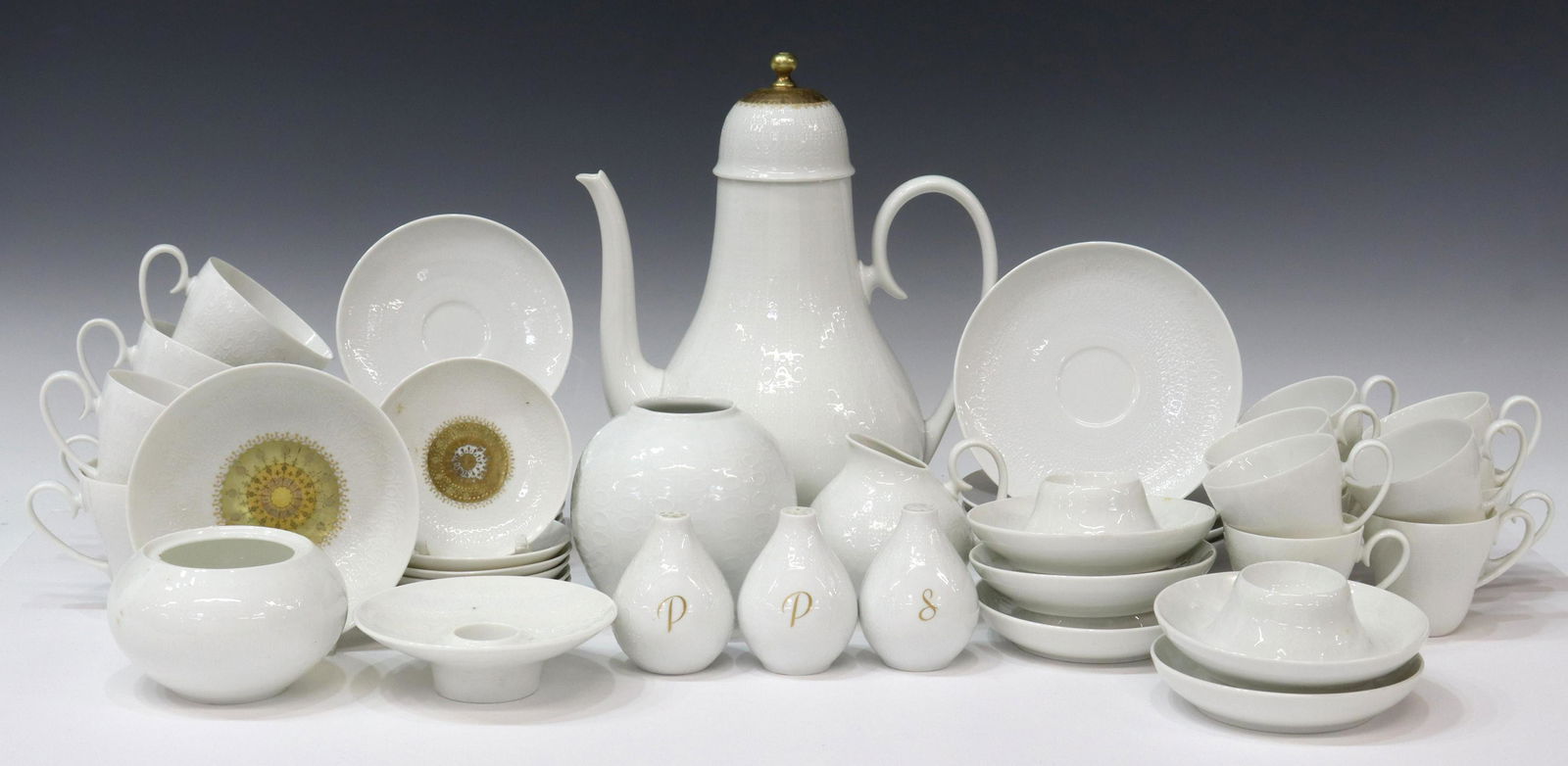 (51) ROSENTHAL PORCELAIN ROMANCE & QUATRE COULEURS (1 of 5)